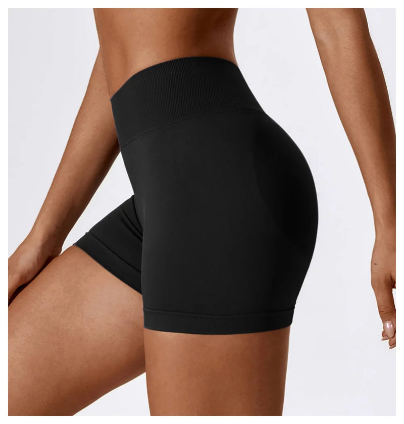 V Back Seamless Scrunch Shorts